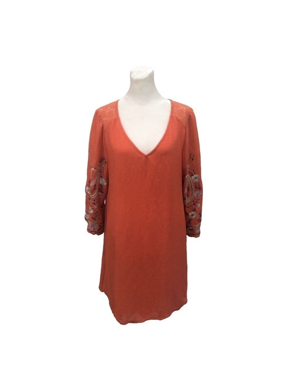 Fig and Flower Size L gauzey mini dress with embroidery and lace. Fall autumn